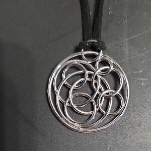 Elegant Silver Pendant Necklace